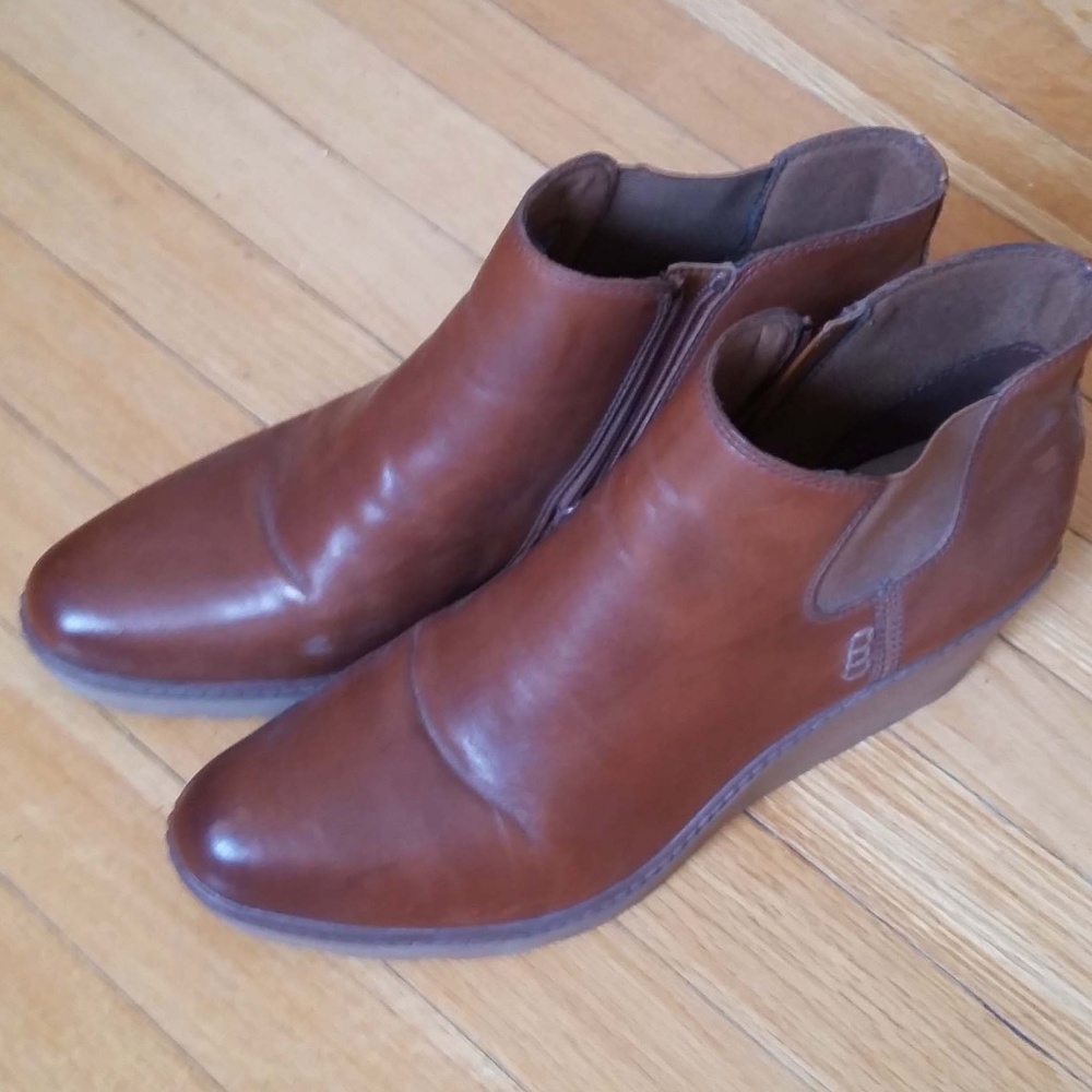 Leather ankle boot wedges